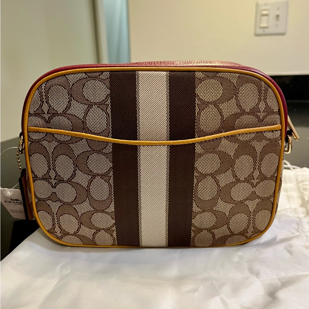 Coach Dempsey Camera Bag in Signature Jacquard with Patch - Picture 10 of 14